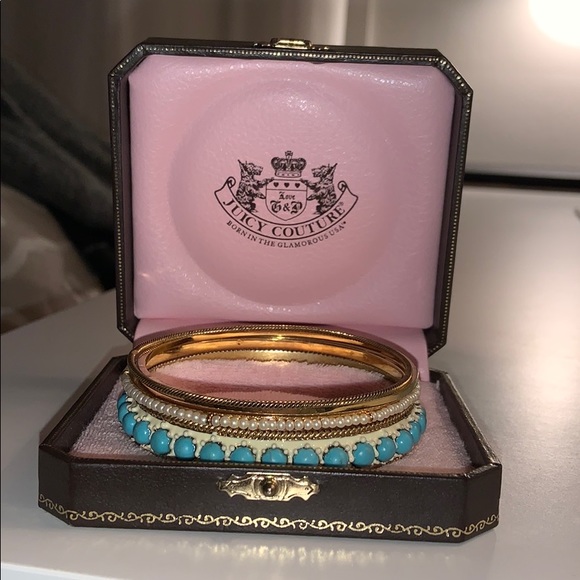 Juicy Couture gold bangles - Picture 2 of 4